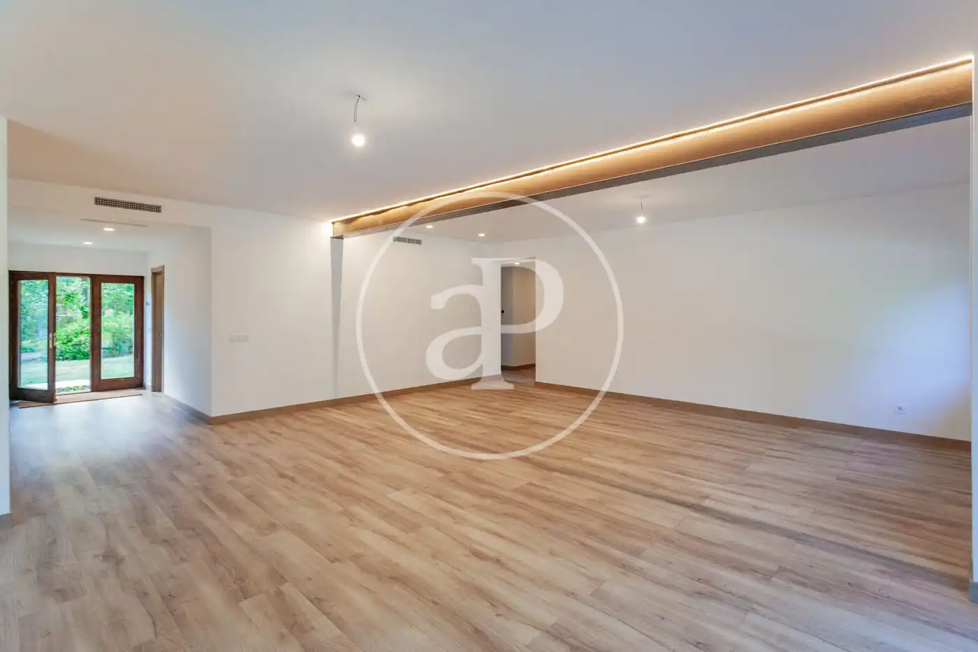 House with terrace for sale in C. Castillo de Alarcón, imagen 6