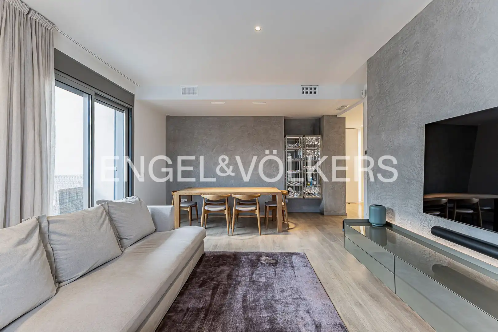 Sala d'estar de Àtic en venda en L'Hospitalet de Llobregat amb Aire condicionat, Calefacció i Parquet