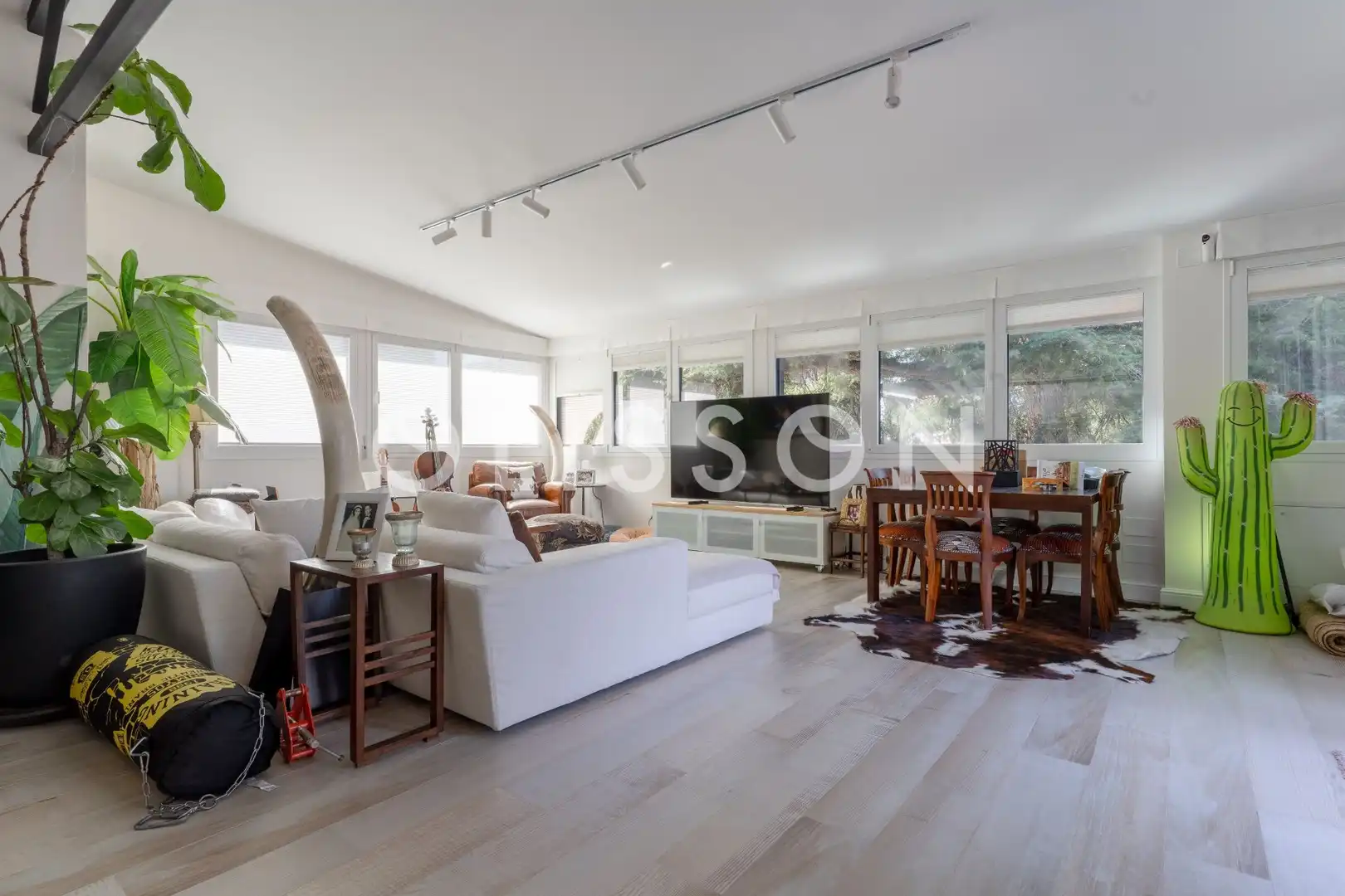 Sala de estar de Casa o chalet en venta en Madrid con Aire acondicionado, Calefacción y Jardín privado