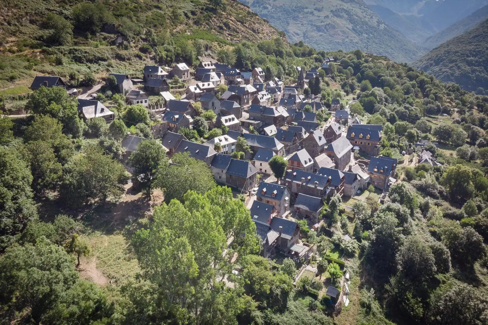 Vista exterior de Casa o chalet en venta en Bausen con Calefacción, Jardín privado y Terraza