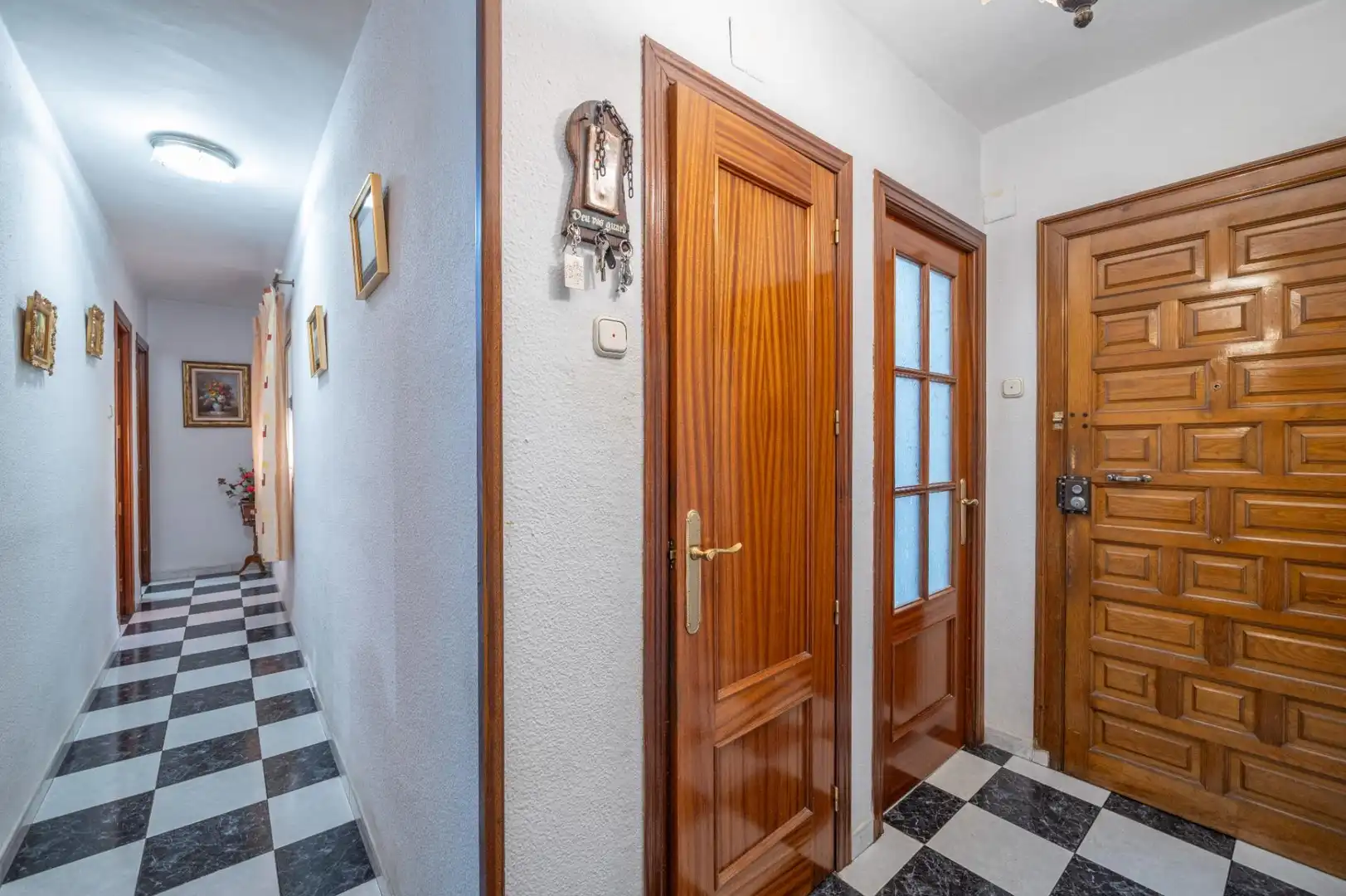 Flat for sale in Calle Santa Clara, Barrio de Zaidín
