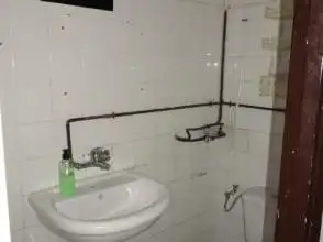 Baño de Local de alquiler en Gijón 