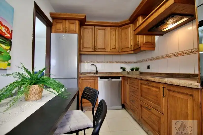 Kitchen of Flat for sale in San Cristóbal de la Laguna  with Terrace, Storage room and Furnished