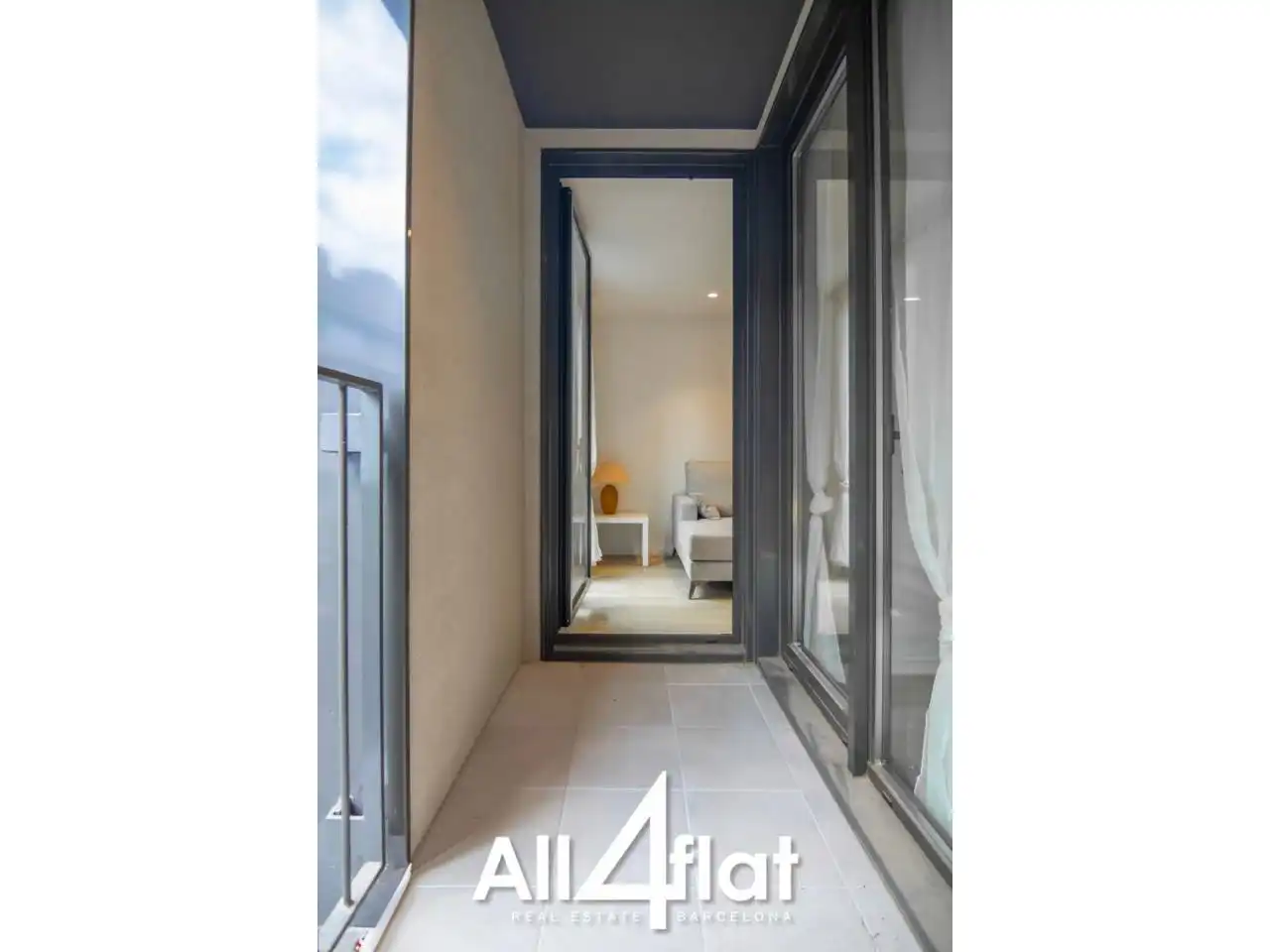 Balcony of Flat for rent in Barcelona  with Air Conditioner, Heating and Furnished