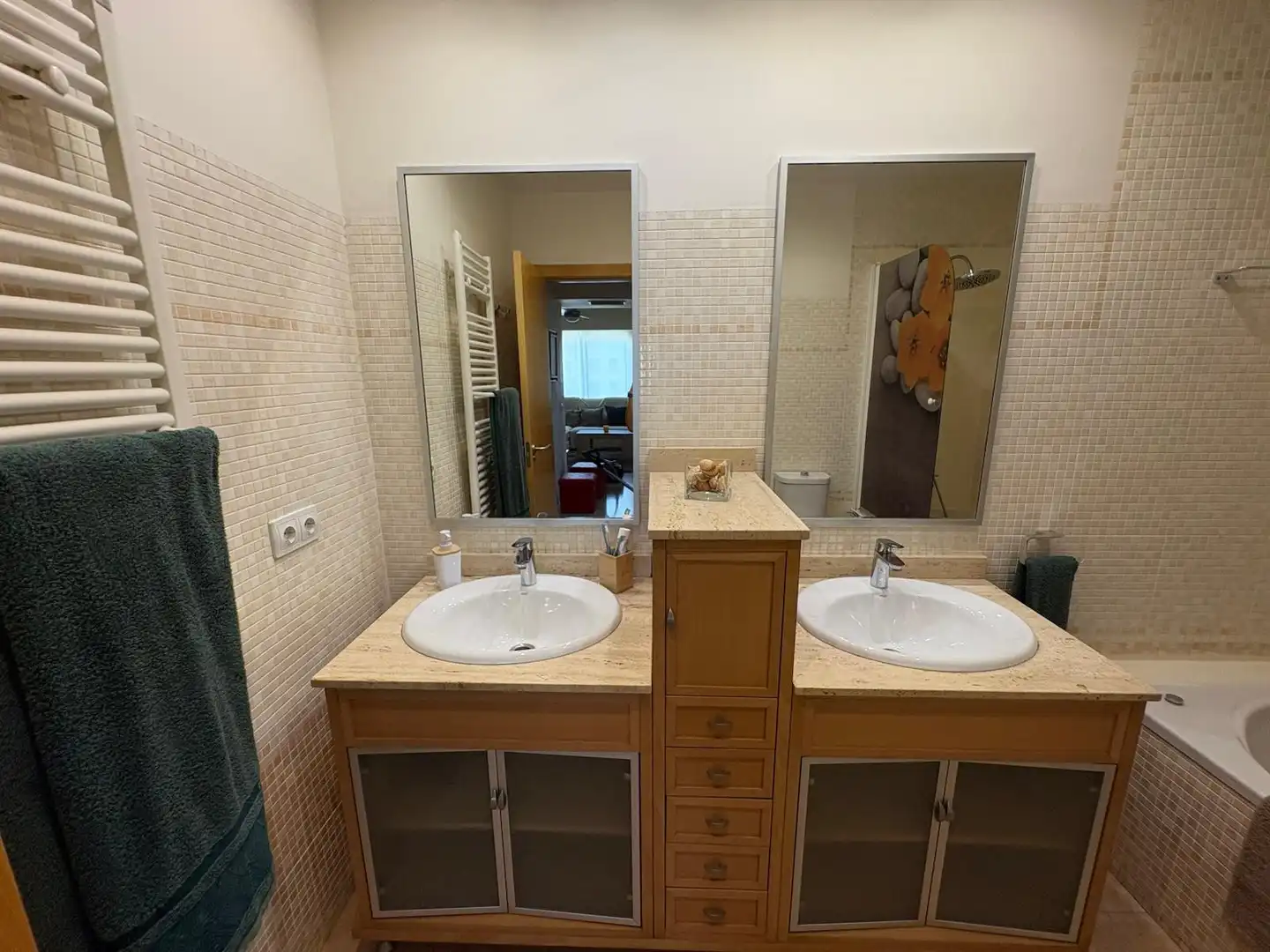 Badezimmer von Wohnung zum Verkauf in Castellón de la Plana / Castelló de la Plana mit Klimaanlage, Heizung und Möbliert