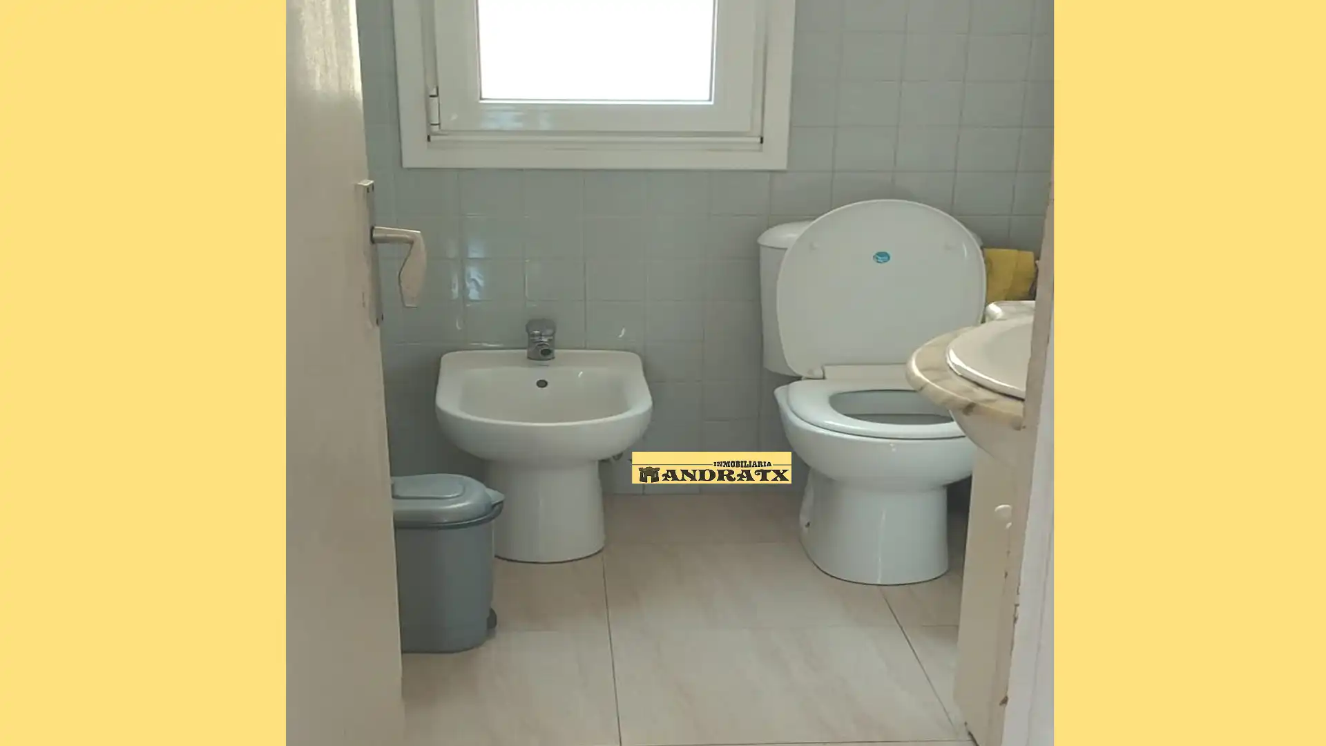 Badezimmer von Wohnung zur Miete in Ferrol mit Möbliert