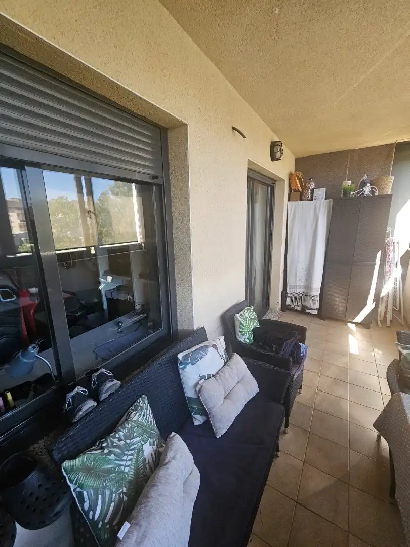 Balcony of Flat for sale in Cáceres  with Air Conditioner and Storage room