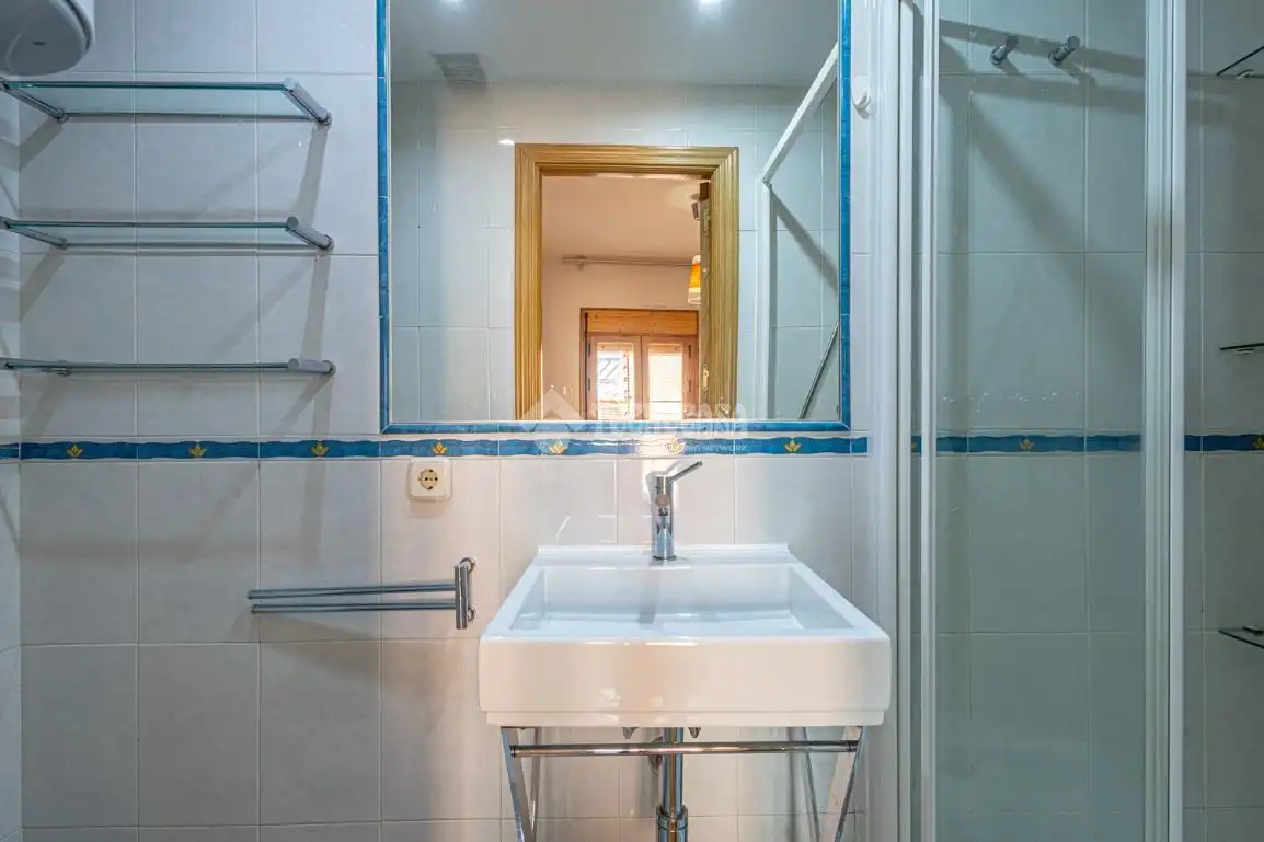 Baño de Casa adosada en venta en Madrid