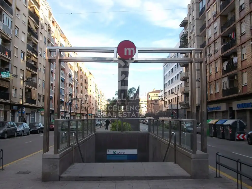 Exterior view of Flat for sale in Valencia