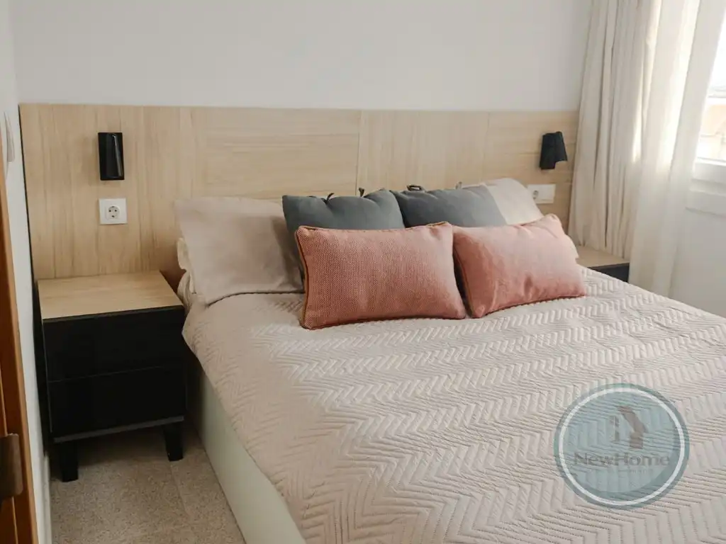 Dormitori de Àtic en venda en Santa Pola amb Jardí privat, Terrassa i Piscina comunitària