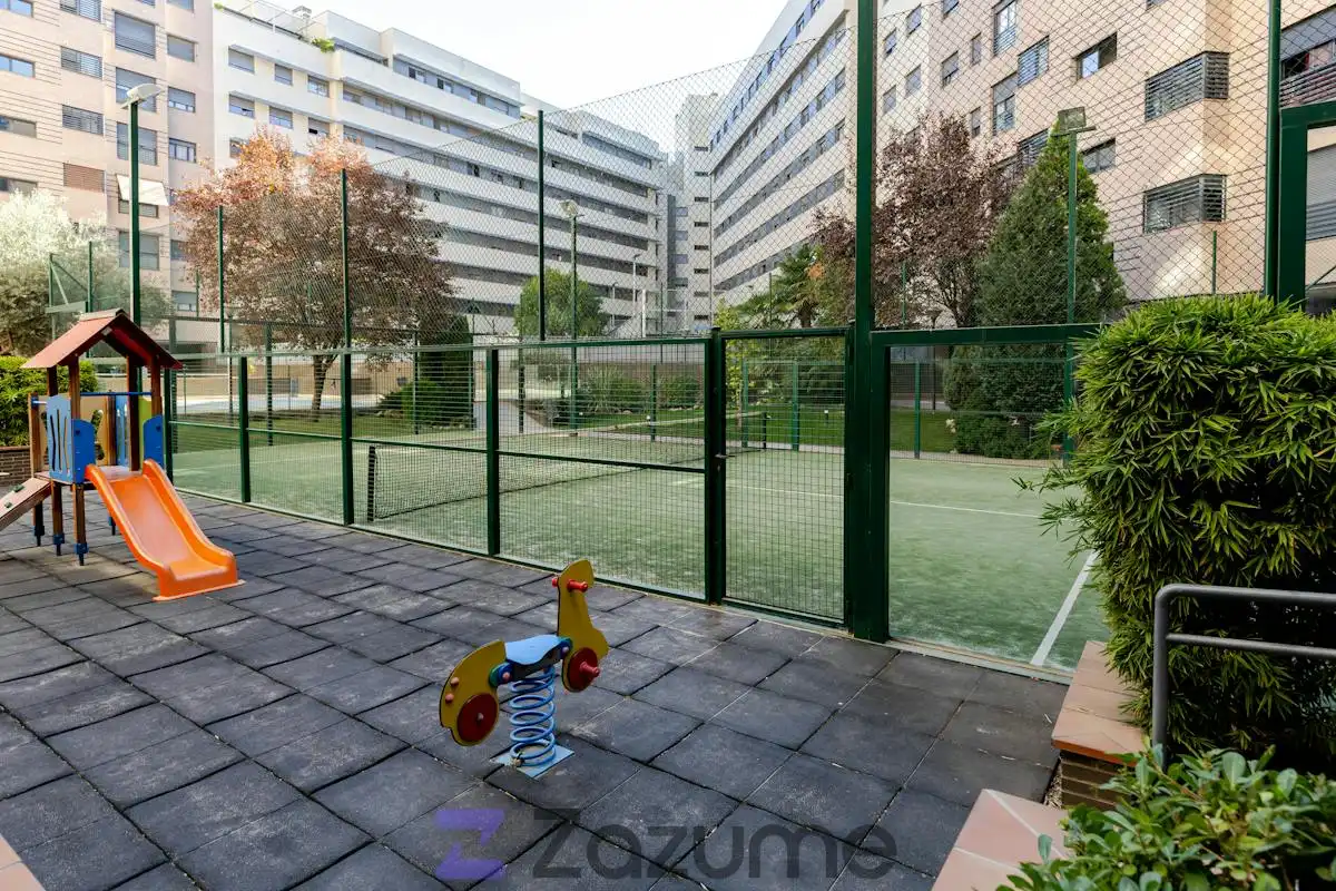 Wohnung zur Miete in Av. de la Gavia, Ensanche de Vallecas - La Gavia