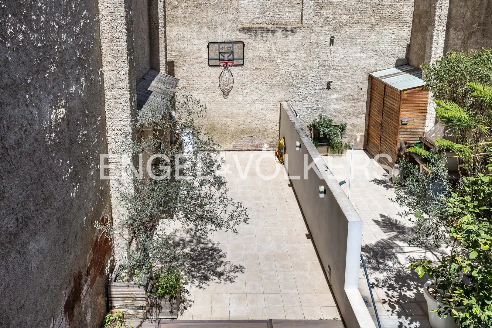 Terraza de Casa adosada en venta en Barcelona con Aire acondicionado, Calefacción y Parquet