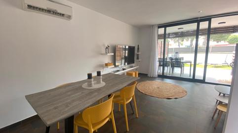 Foto 2 von Einfamilien-Reihenhaus zum Verkauf in Carrer Sol Ixent, 4, Port - La Cota - Puig Sec, L'Escala