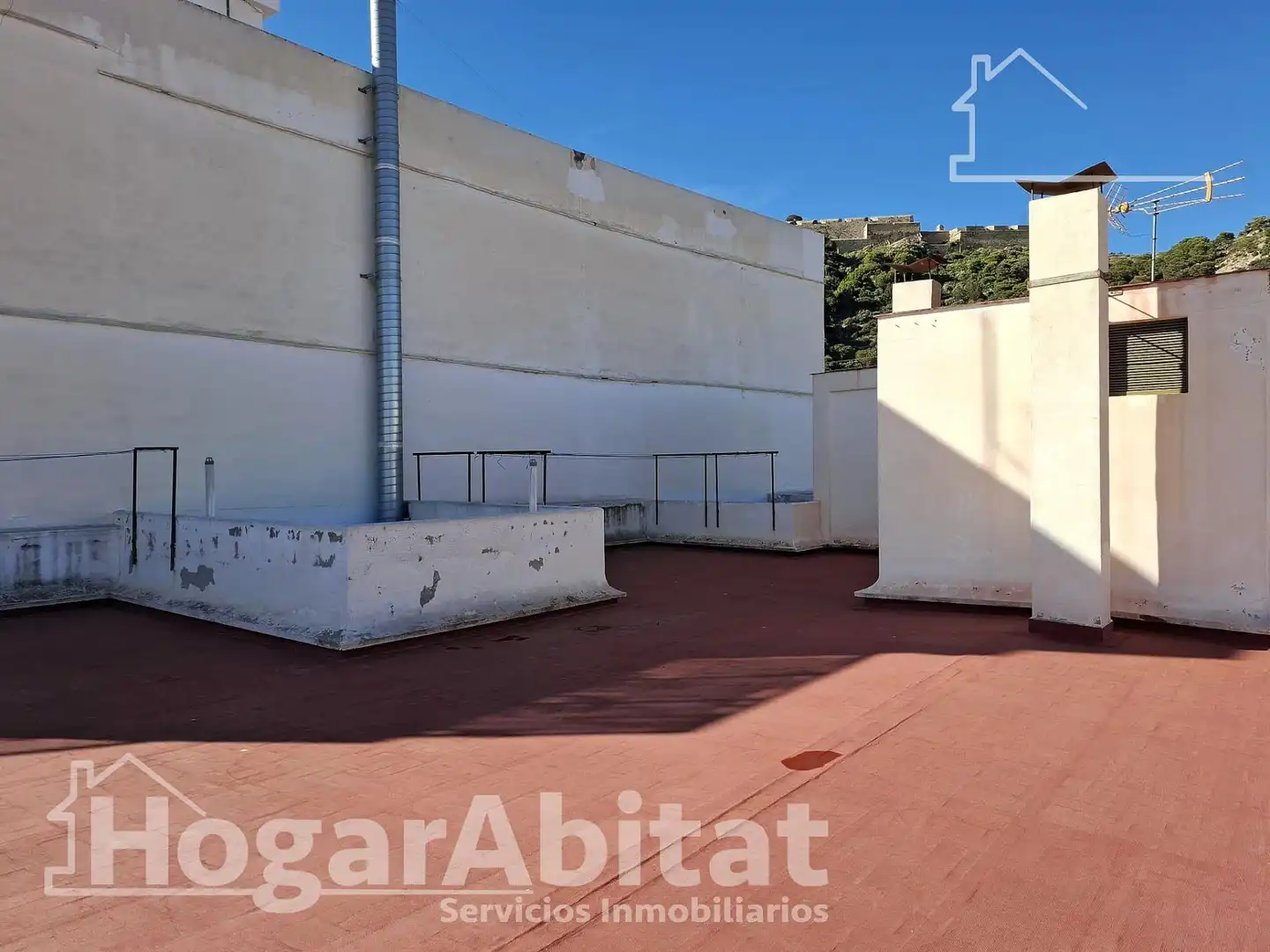 Terrassa de Pis en venda en Alicante / Alacant amb Aire condicionat, Traster i Moblat