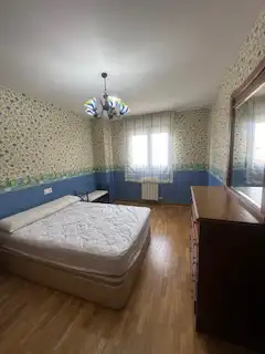 Schlafzimmer von Wohnung zur Miete in León Capital  mit Heizung, Parkett und Terrasse