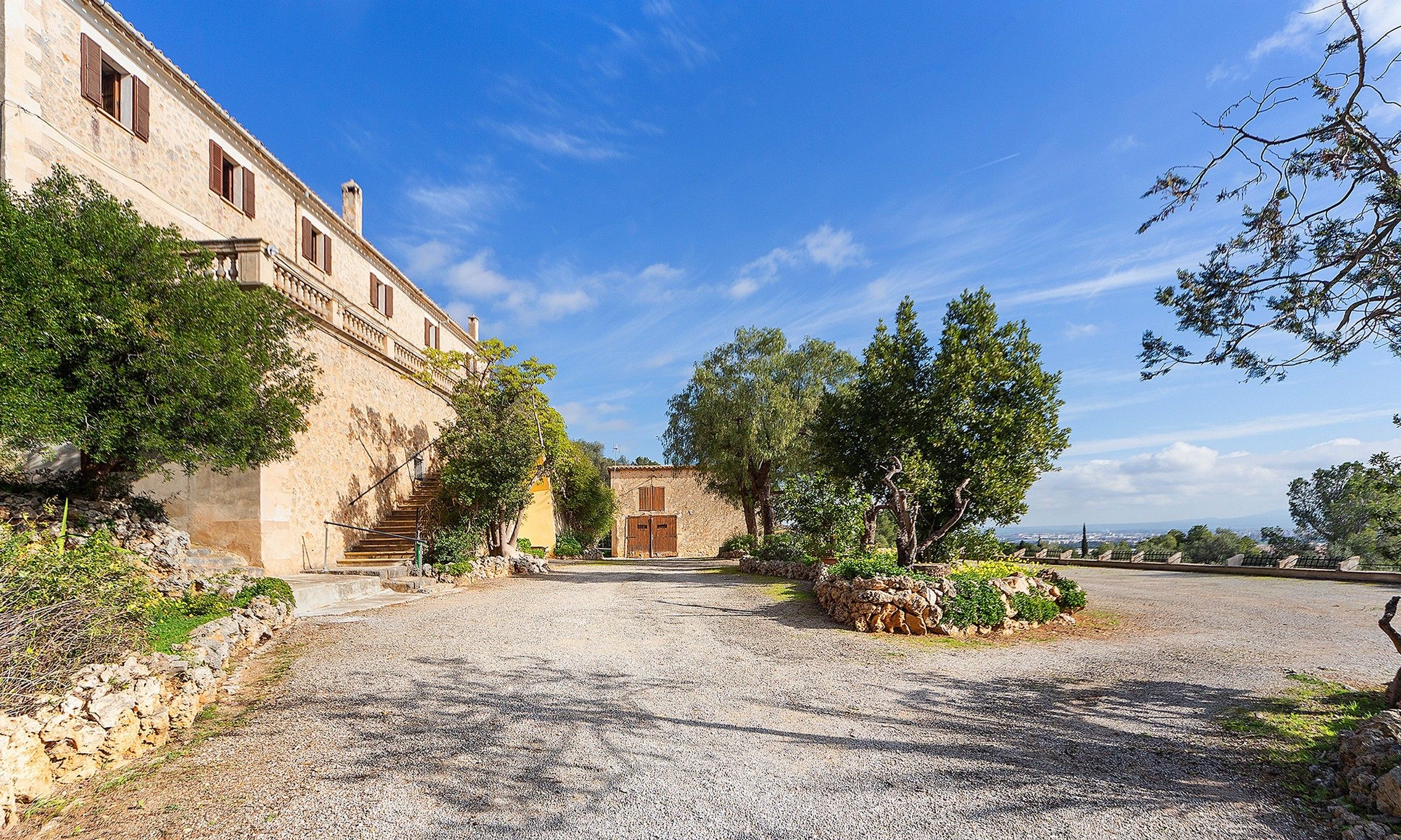 Vista exterior de Casa o xalet en venda en  Palma de Mallorca amb Jardí privat i Terrassa