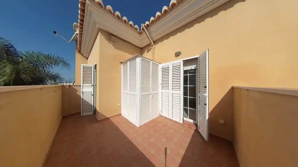 Terrassa de Casa o xalet en venda en Vélez-Málaga amb Aire condicionat, Terrassa i Jacuzzi