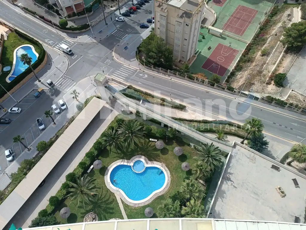 Piscina de Piso en venta en Benidorm con Jardín privado, Piscina y Amueblado