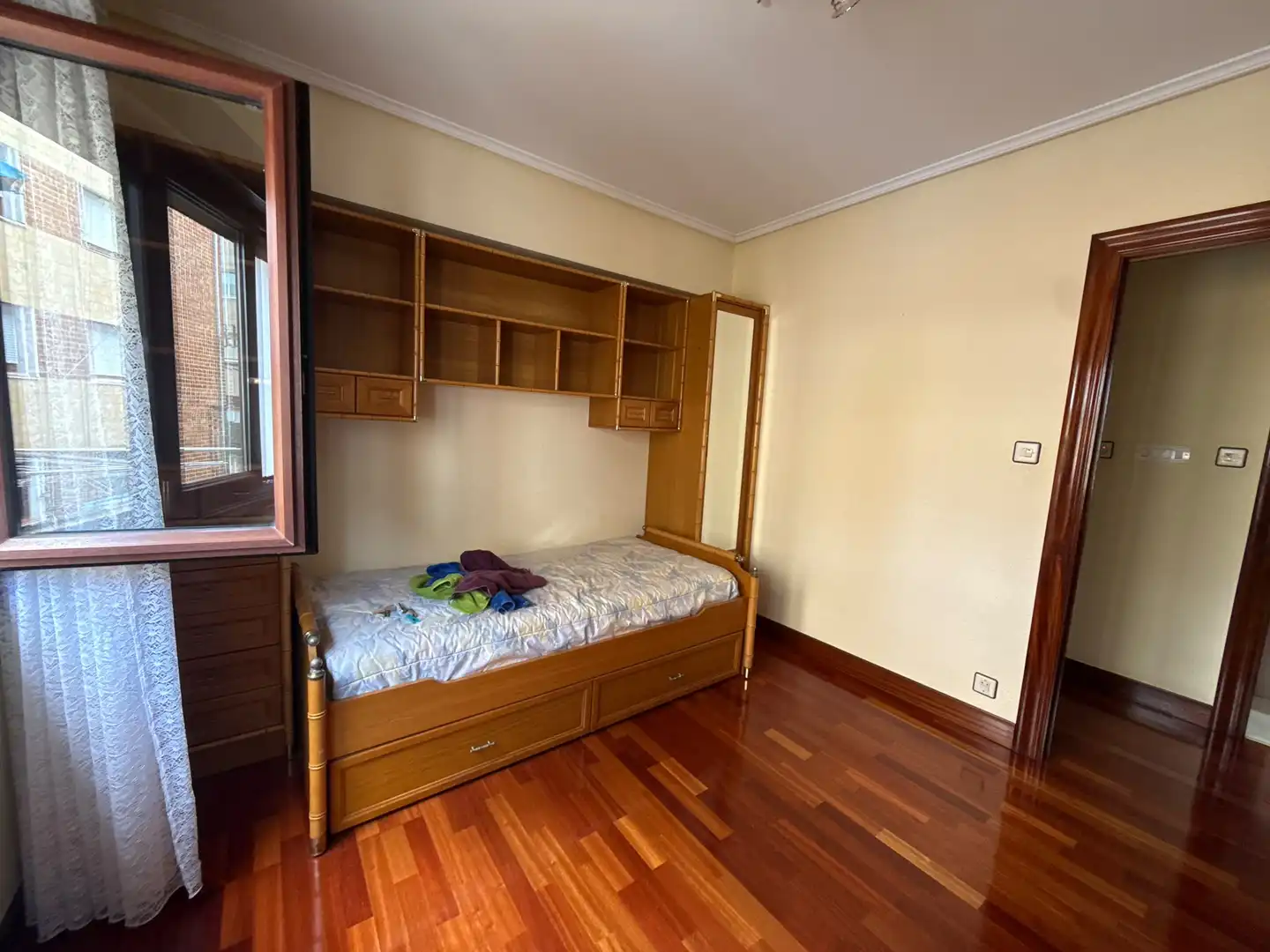 Habitación de Piso en venta en Getxo  con Calefacción y Balcón