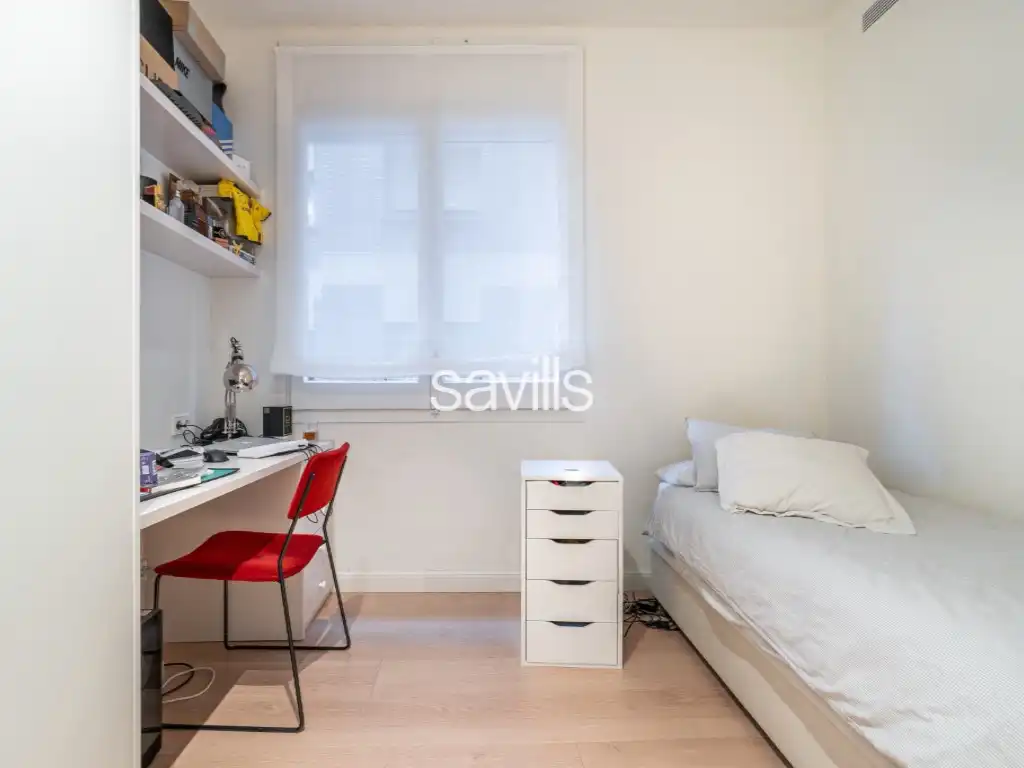 Habitación de Apartamento en venta en Barcelona con Balcón