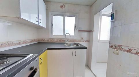 Photo 5 of Flat for sale in Singuerlín, Santa Coloma de Gramenet