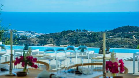 Villa de 5dorm.vistas panoramicas al mar y montaña en La Mairena junto Elviria (Marbella) CON ASCENSOR., imatge 3