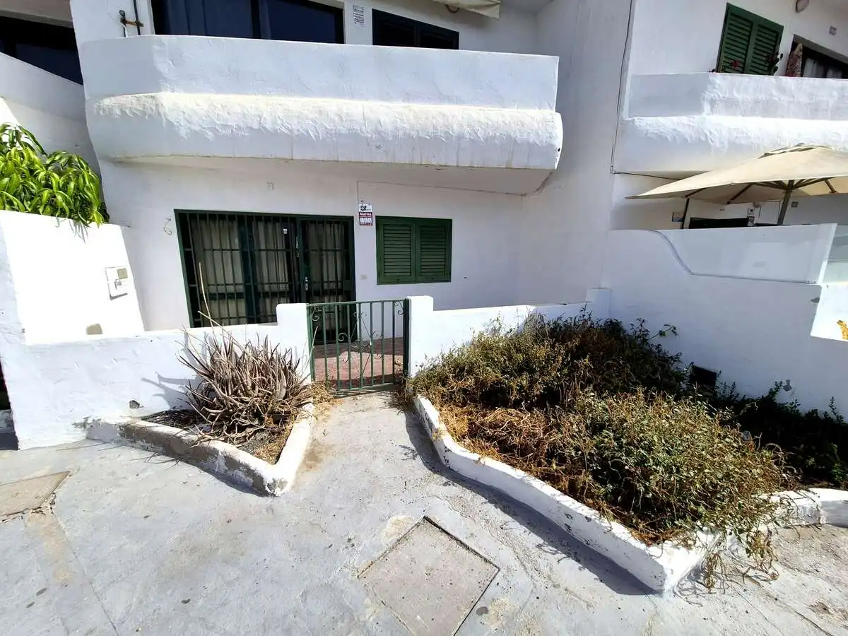 Vista exterior de Apartament en venda en Puerto del Carmen