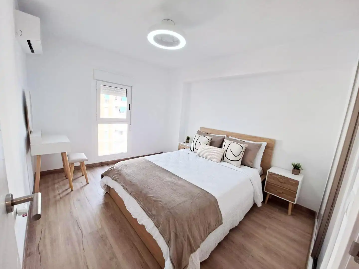 Flat with pool for sale in Calle LUIS VIVES, imagen 21