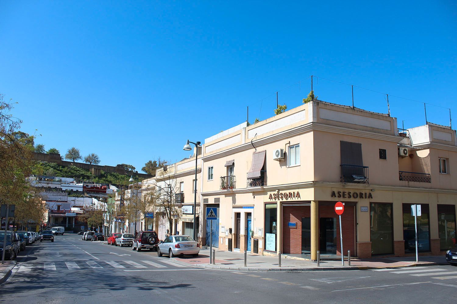 Exterior view of Premises for sale in Alcalá de Guadaira
