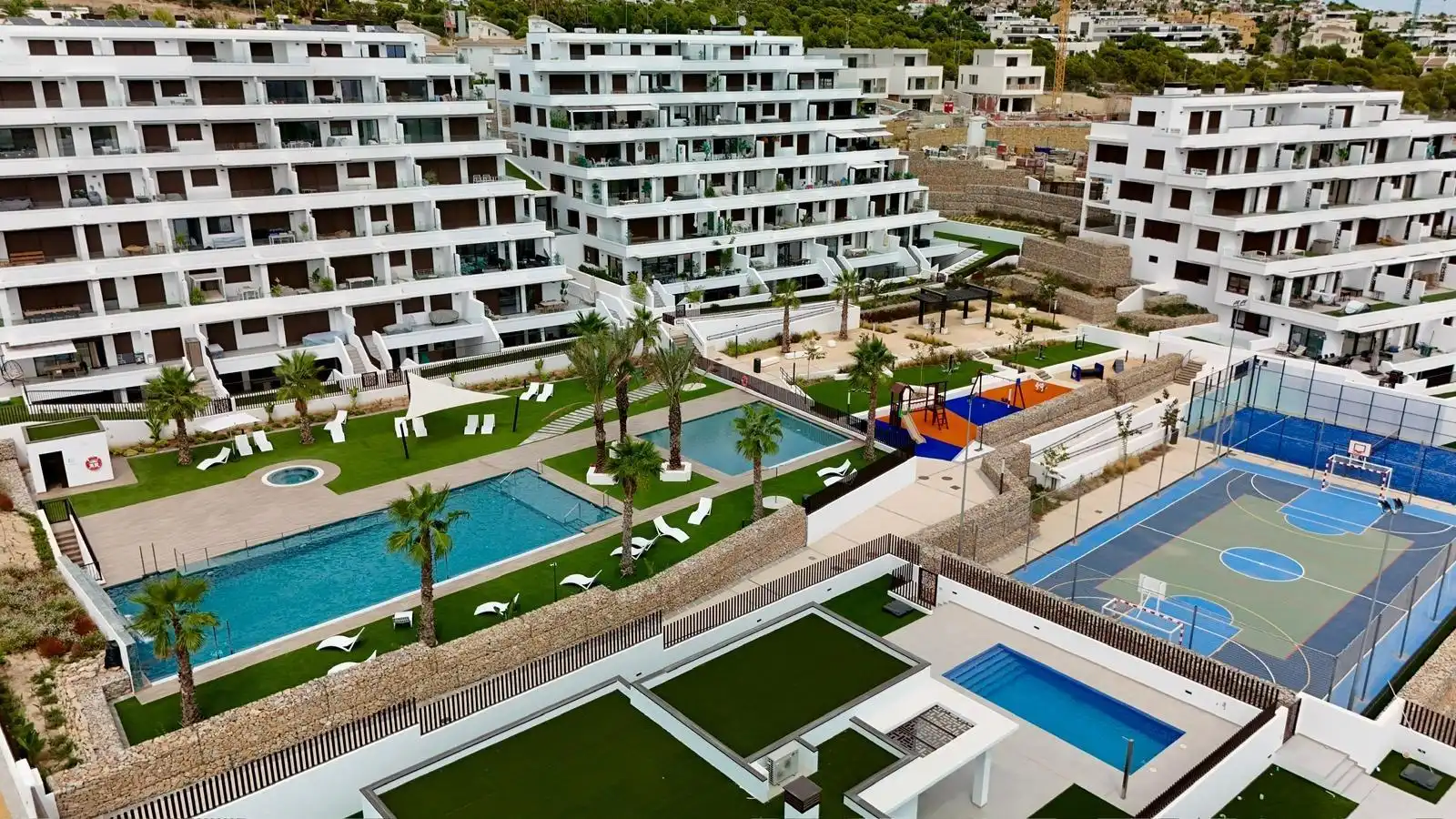 Vista exterior de Apartament de lloguer en Finestrat amb Aire condicionat, Jardí privat i Terrassa