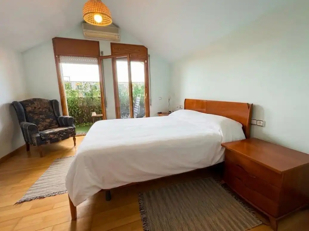 Habitación de Casa o chalet en venta en Lliçà d'Amunt con Aire acondicionado, Calefacción y Jardín privado