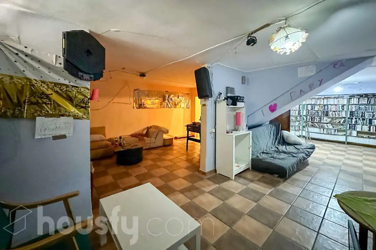 Detached homes for sale in Calle del Grabado, Sector 3
