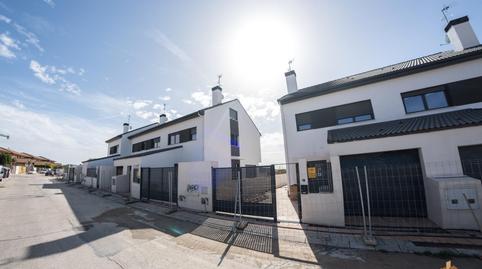 Photo 5 of Single-family semi-detached for sale in Calle Calle de Pinar de Abantos, Villalbilla pueblo, Madrid