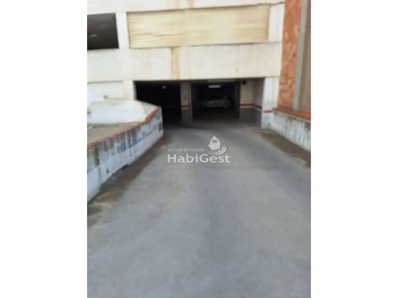Parking de Garaje de alquiler en Girona