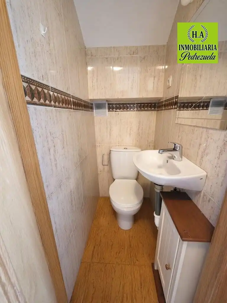 Baño de Dúplex de alquiler en Pedrezuela con Calefacción