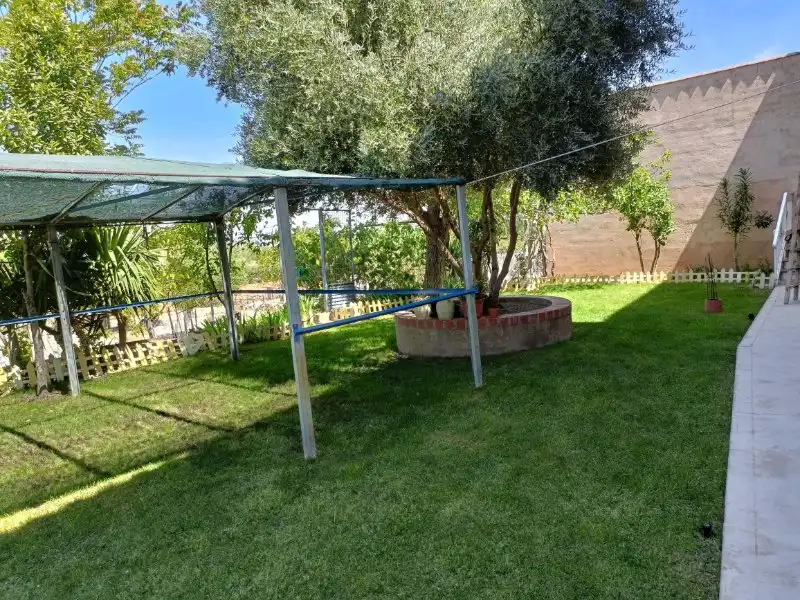 Casa amb piscina en venda a Arenas de San Juan, imagen 3