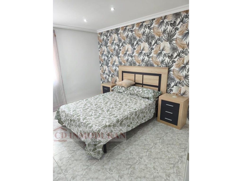 Bedroom of Flat for sale in Alicante / Alacant