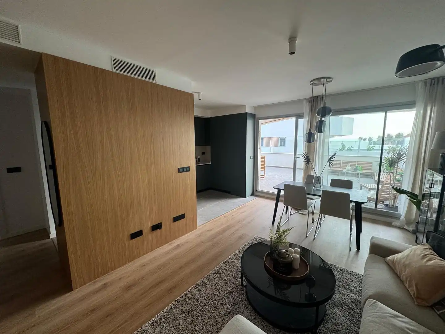 Living room of Ground floor for sale in Málaga  with Air Conditioner, Heating and Terrace