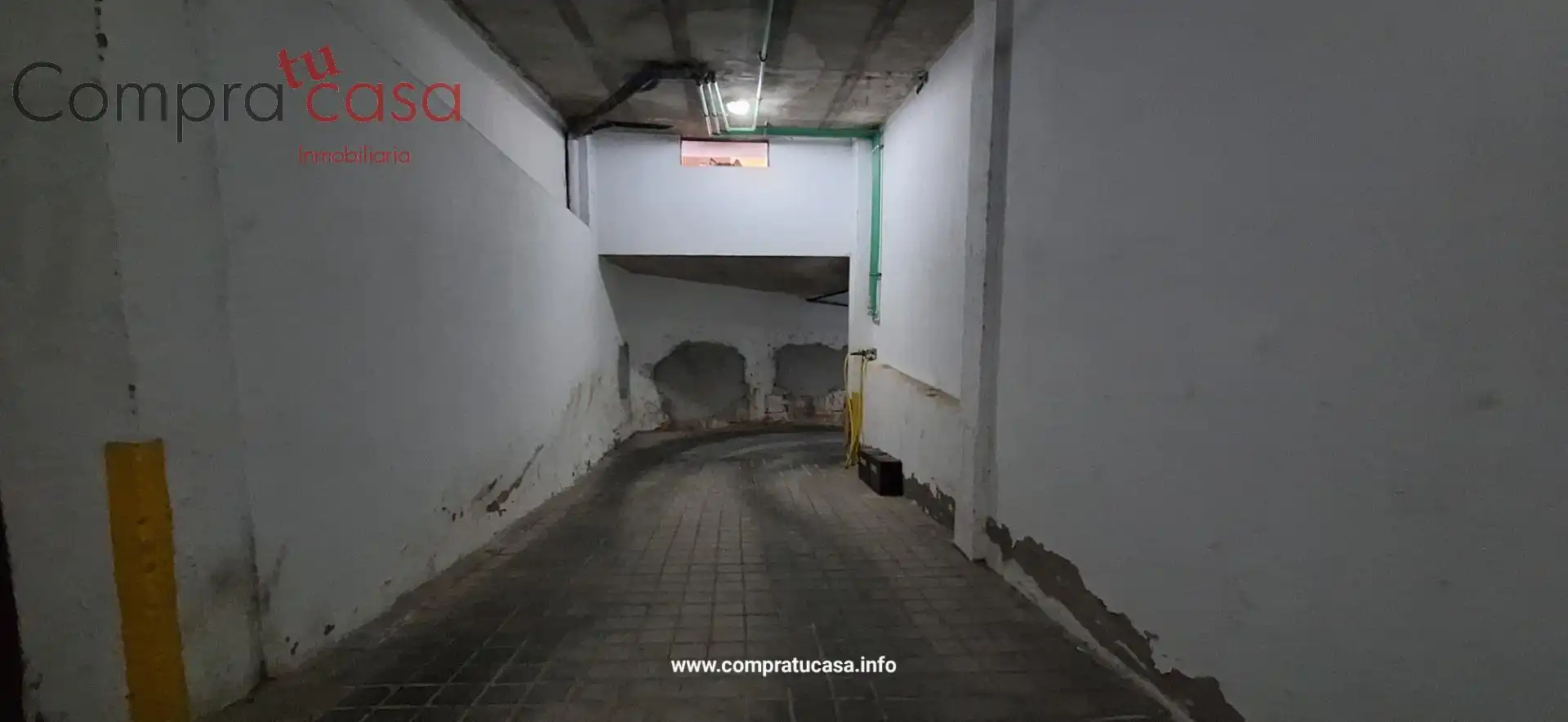 Aparcament en venda a Calle ochoa ondategui 12, imagen 3