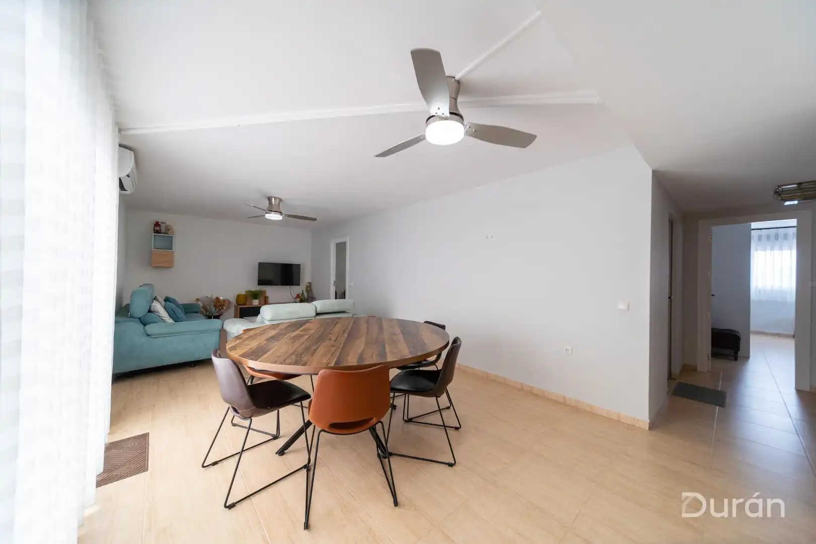 Comedor de Casa o chalet en venta en El Ejido con Aire acondicionado, Jardín privado y Terraza