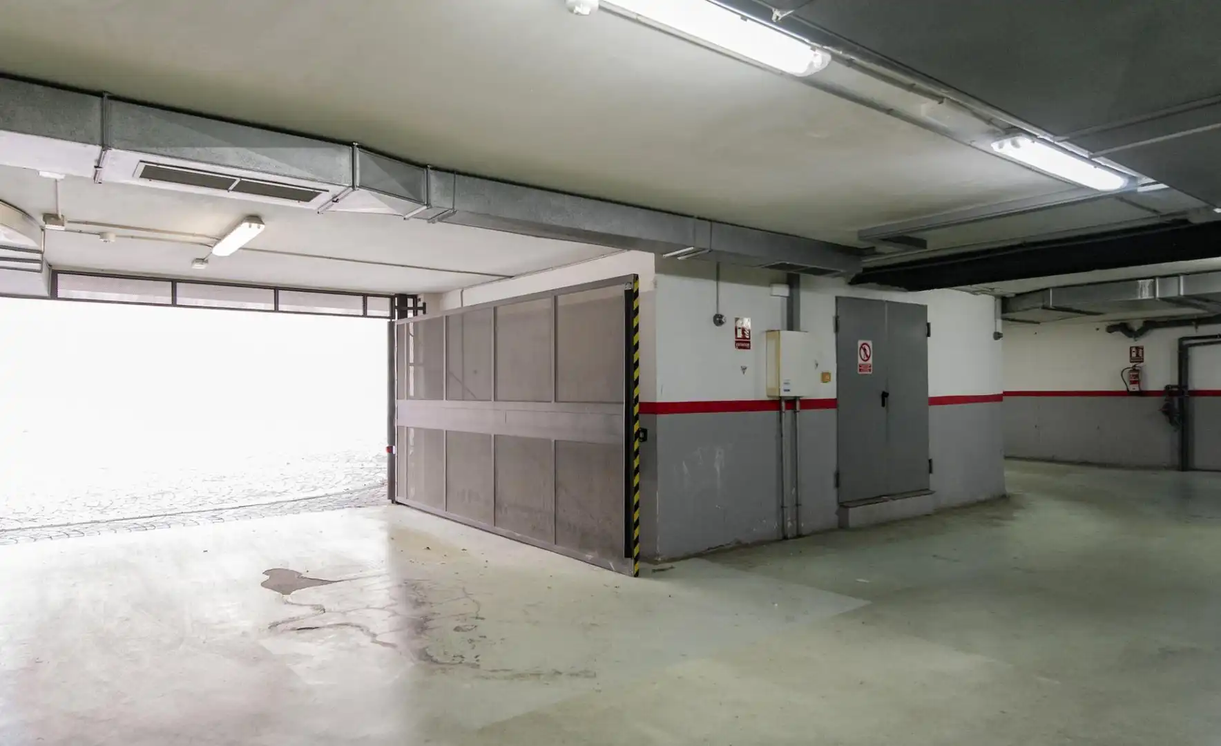 Parking de Ático en venta en Vilafranca del Penedès con Aire acondicionado, Calefacción y Parquet