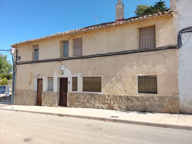 Casa-chalet en Venta en CL CONDE VILLAMAR,2 Esc:1 Pl:1 Pt:01 Venta del Mor en Venta del Moro