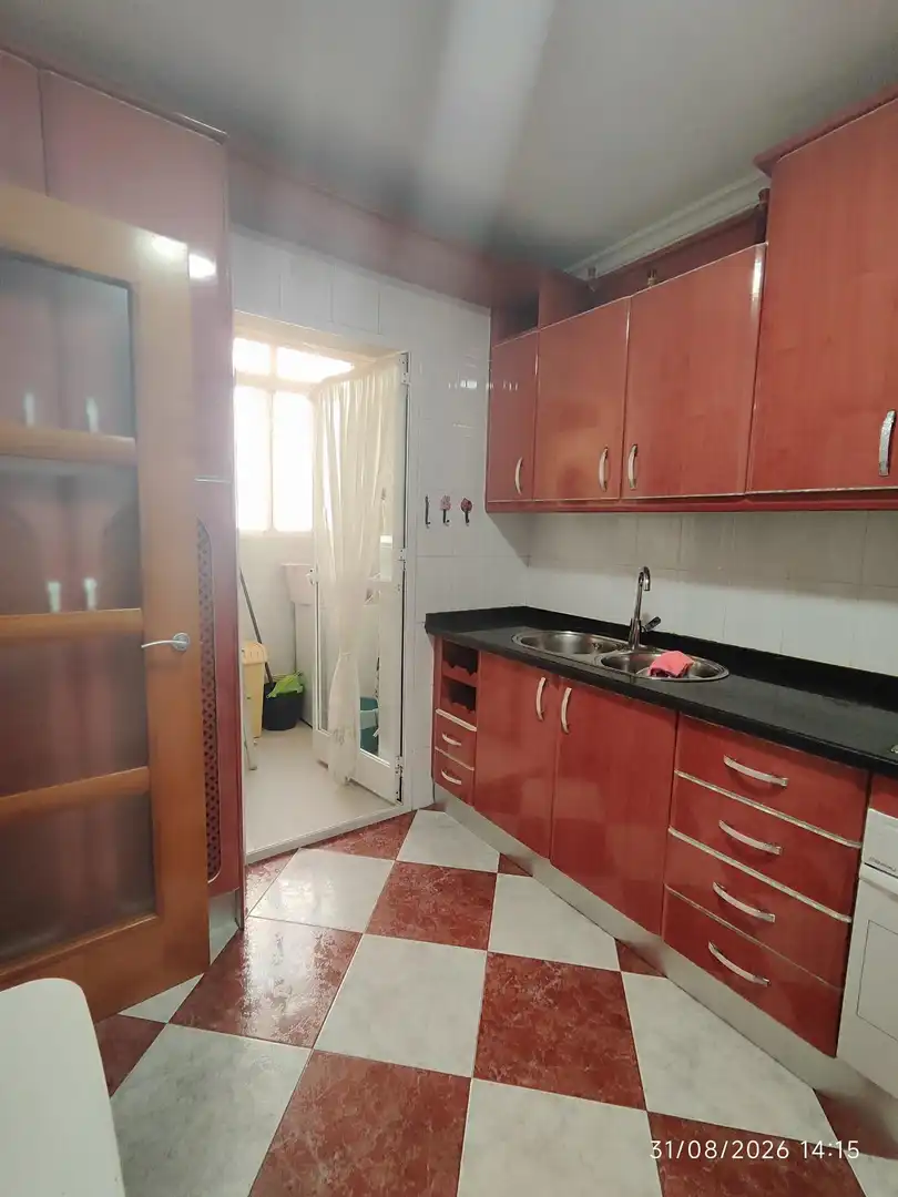Cocina de Piso de alquiler en Málaga con Aire acondicionado, Terraza y Amueblado