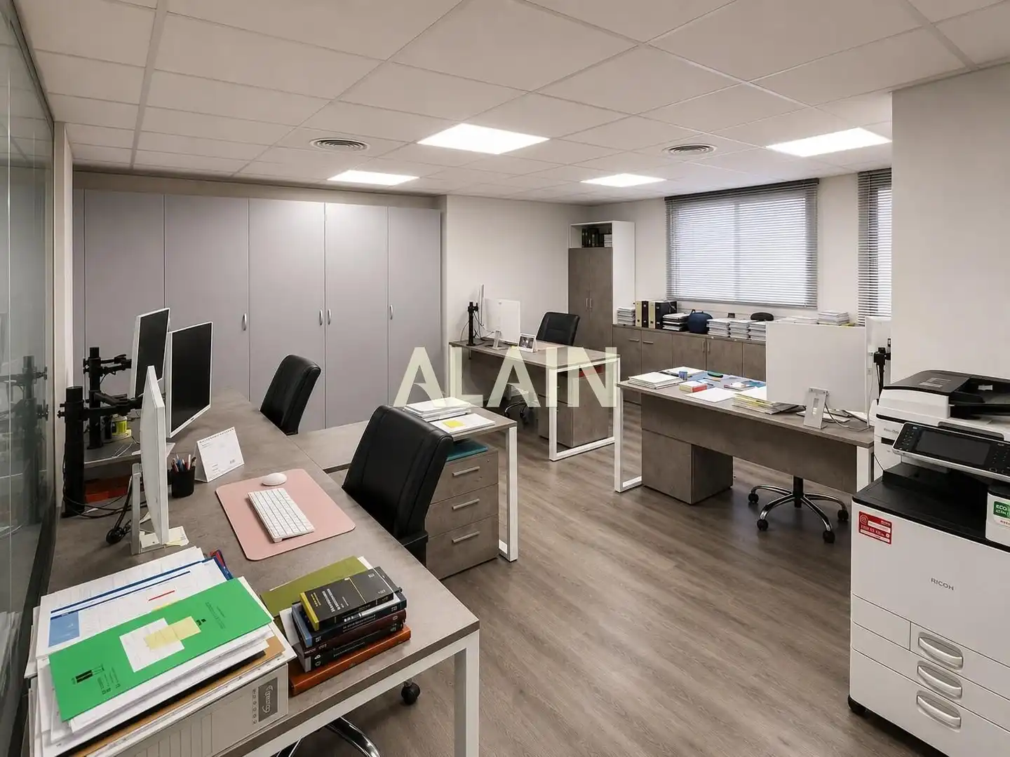 Oficina en venda en Valencia amb Aire condicionat, Calefacció i Moblat