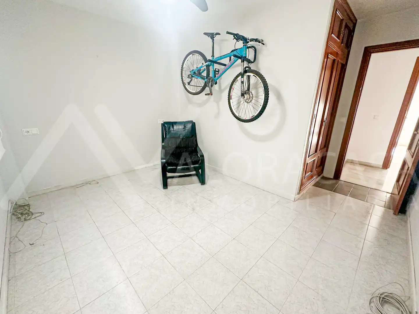 Flat for sale in Málaga  with Air Conditioner, Terrace and Community pool