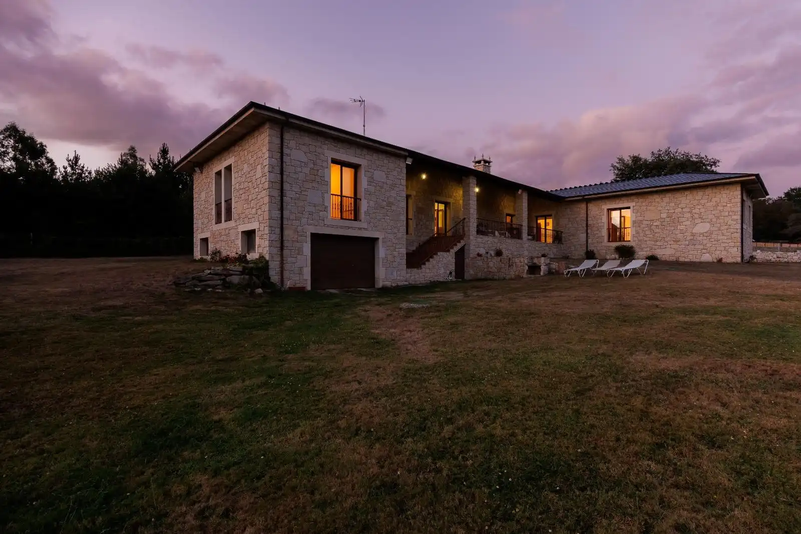 Exterior view of Houses for sale in Friol  with Heating, Private garden and Furnished
