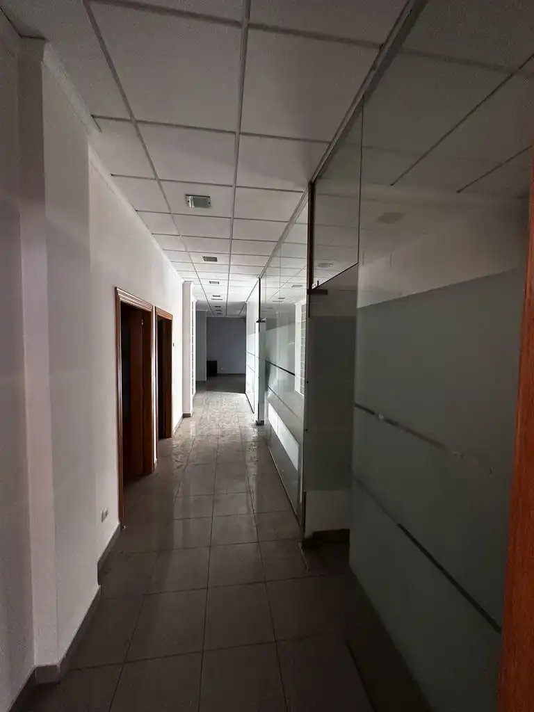 Local de lloguer en Sagunto / Sagunt