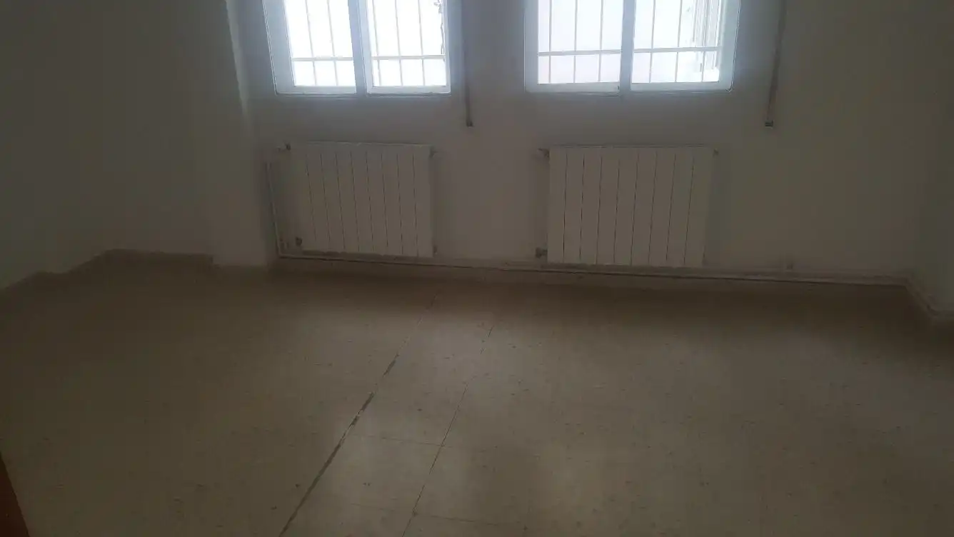 Schlafzimmer von Wohnung zur Miete in Badajoz mit Klimaanlage, Heizung und Terrasse