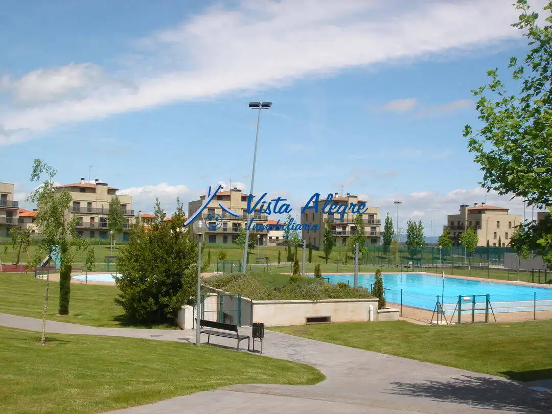 Swimming pool of Duplexes for sale in Cirueña  with Heating, Private garden and Terrace