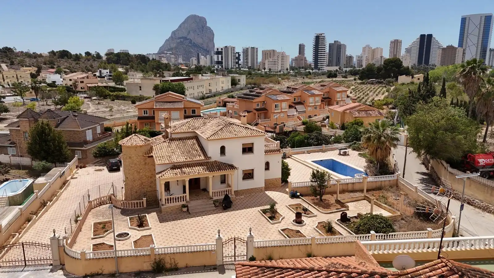 Exterior view of Houses for sale in Calpe / Calp  with Air Conditioner, Private garden and Terrace